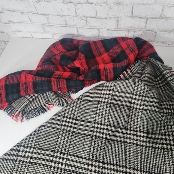 Nordstrom plaid print blanket scarf - Picture 11 of 16